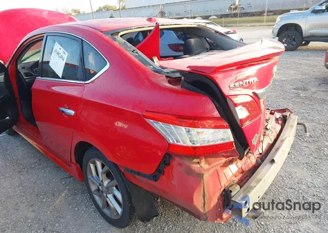 2015 Nissan Sentra Sr z USA, uszkodzony, nr VIN 3N1AB7AP8FY244659